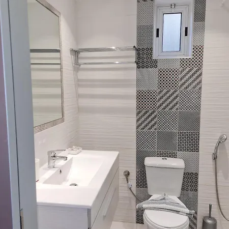 Dioni 2* Αδελιανός Κάμπος